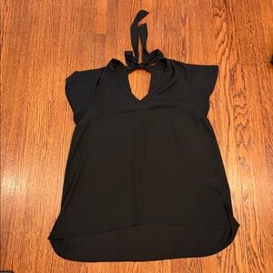 🖤 Everleigh Black Flowy Tie Back Top | Size Large 🖤